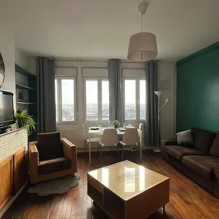 42m2 - Vieux Marche 8 Min *